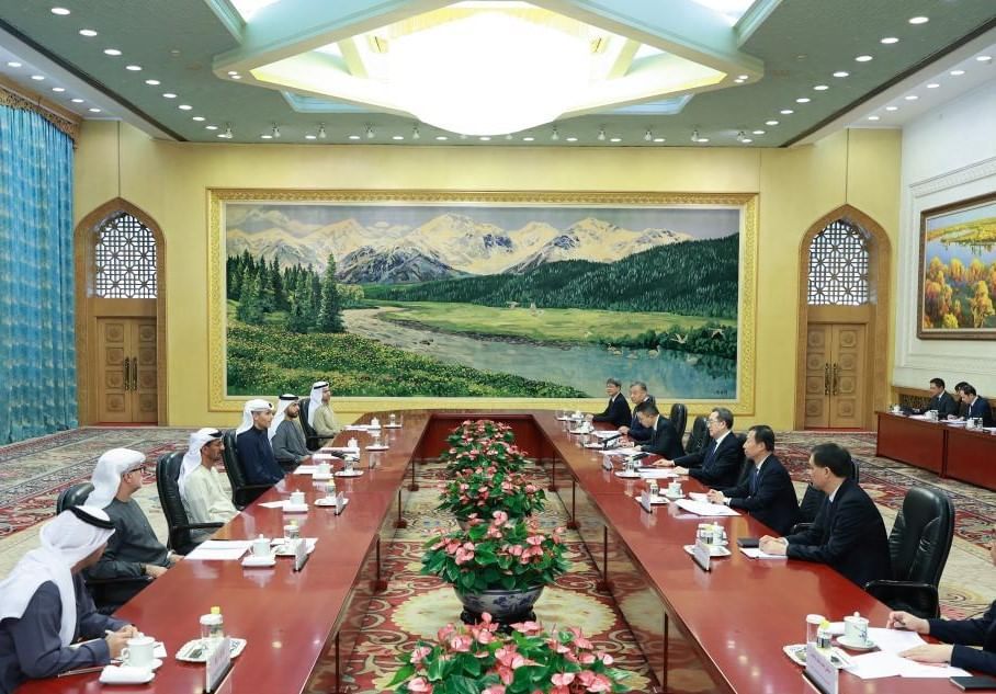 UAE President sends a letter to Chinese President, delivered by his Special Envoy