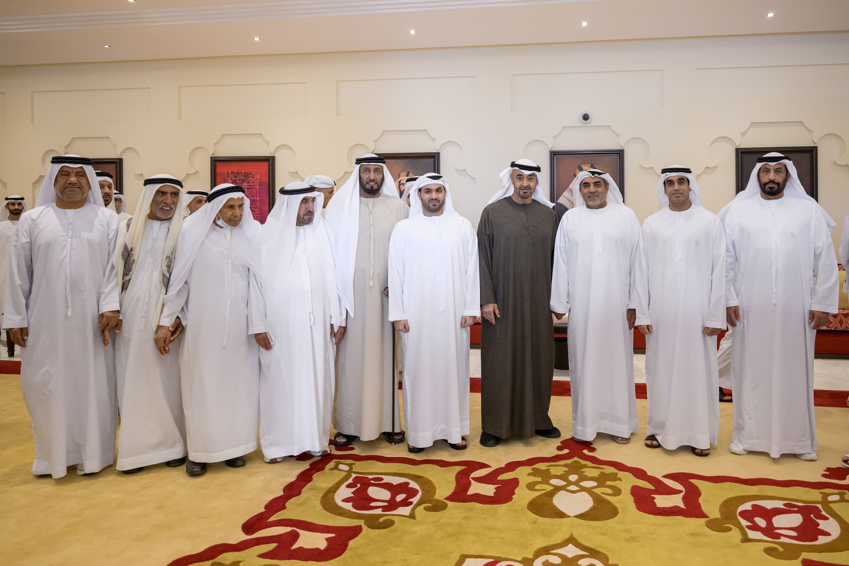 رئيس الدولة يحضر حفل زفاف راشد القبيسي 